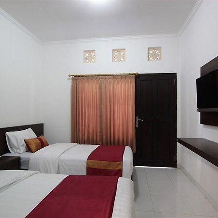 Bakung Sunset Hotel Kuta Lombok Extérieur photo