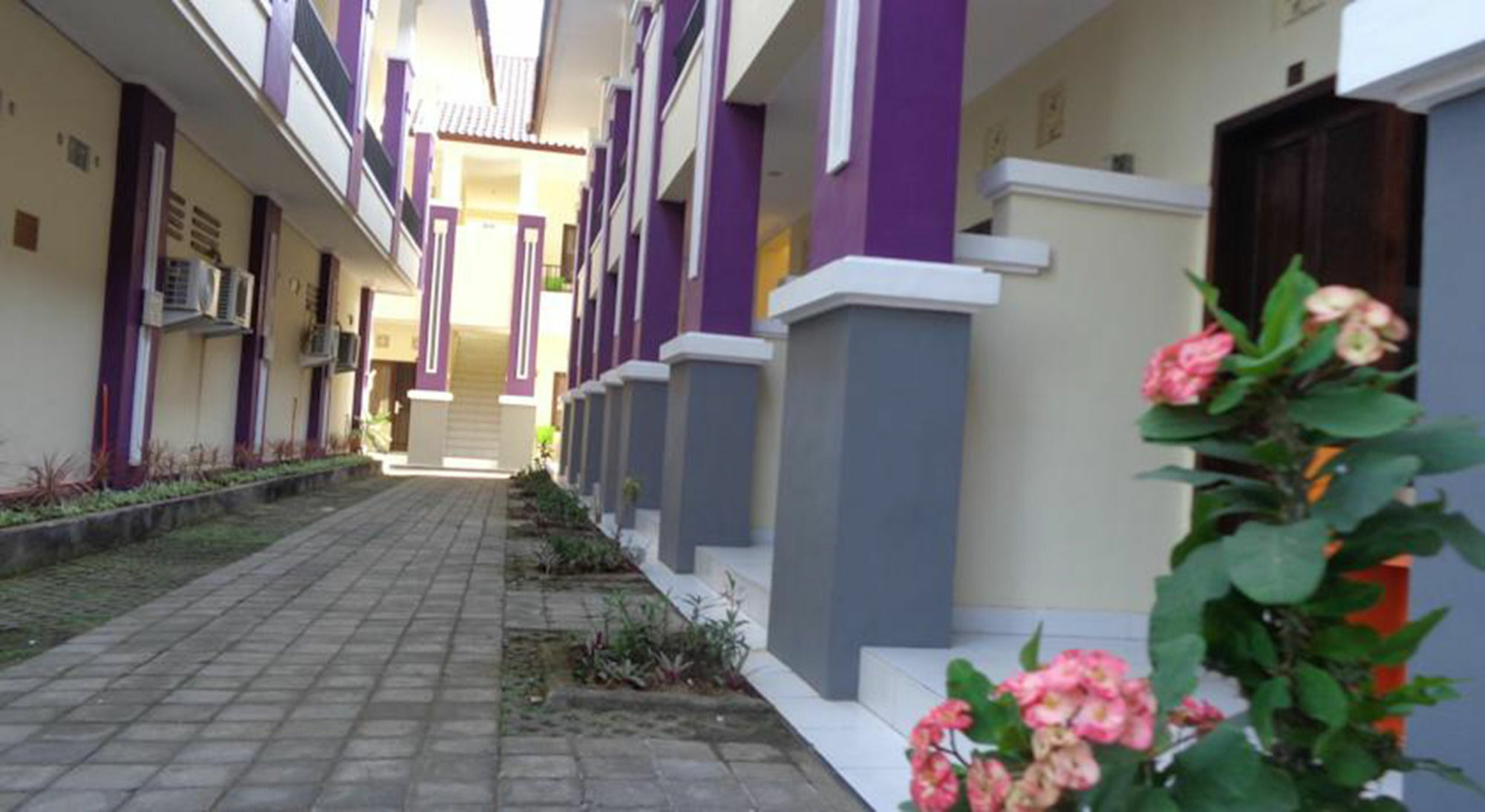 Bakung Sunset Hotel Kuta Lombok Extérieur photo