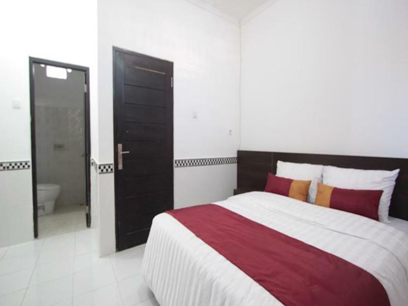 Bakung Sunset Hotel Kuta Lombok Extérieur photo